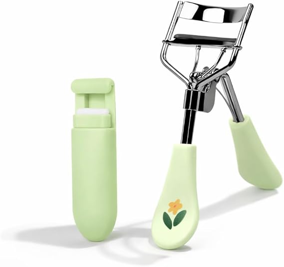 Eyelash Curler for Women, Manual Lash Curler with Wide Angle Fit, Gentle No Pinching, Long Lasting Natural Curl, Portable Makeup Tool