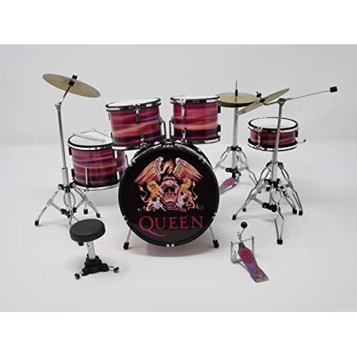 Roger Taylor QUEEN miniature drum set. Excellent details. Mini drum