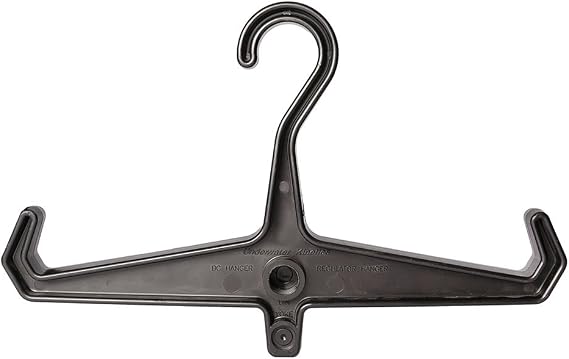 Underwater Kinetics Super BC/Regulator Hanger
