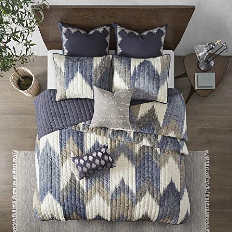 INKIVY Reversible Cotton Quilt-Luxury Double Sided Stitching Design All Season, Breathable Coverlet Bedspread Bedding, Matching Shams, FullQueen88x92, Alpine Chevron Navy 3 Piece