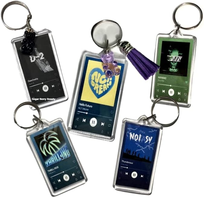 CUSTOM Key chain + Add Charm | Song | TWICE | New Jeans | ATEEZ | STRAY KIDS | ZB1 | NCT 127 | NCT Dream | Aespa | Monsta X | The Boyz | EVNNE | KPOP | Xikers | BND | XDH