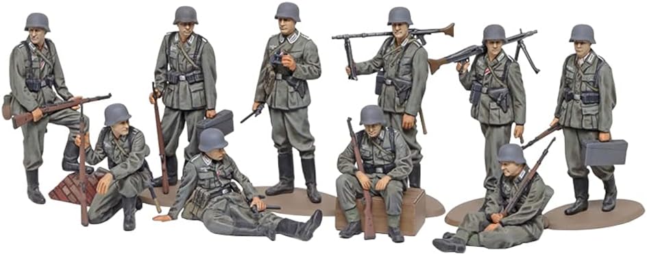 Tamiya 1/48 Military Miniature Series No. 102 World War II German Infantry Set, Plastic Model 32602