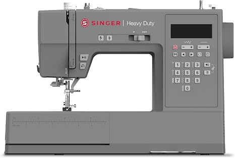 SINGER Heavy Duty 6705C
