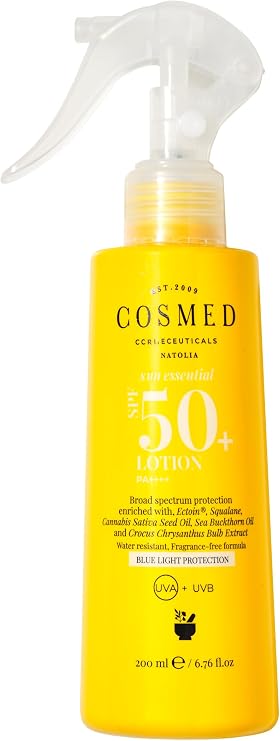 Cosmed Tüm Cilt Tipleri için Aile Boy Yüz ve Vücut Sprey Güneş Kremi - Lotion SPF50+ 200 ml