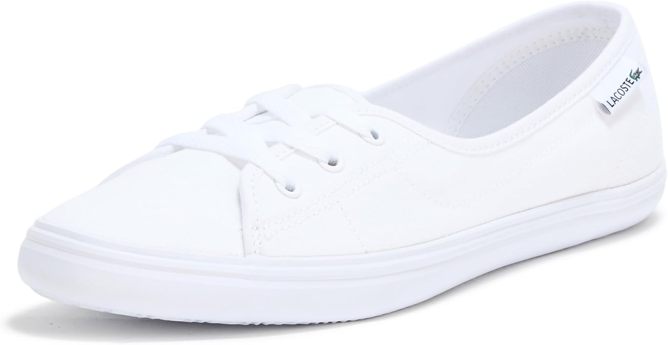 Lacoste Women's Median Base SneakerSneaker