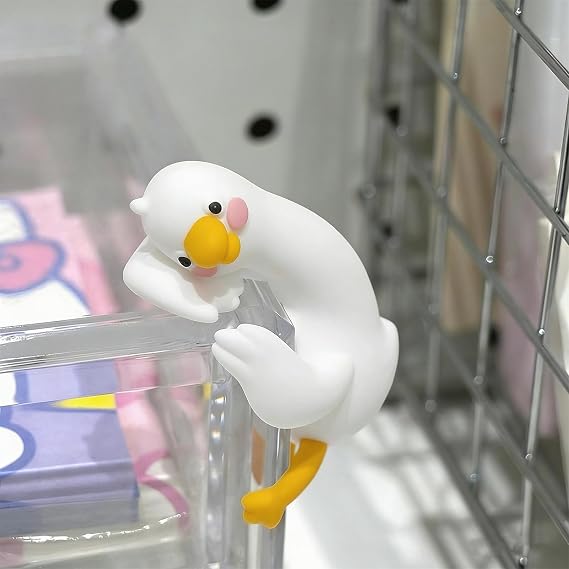 Mini Lazy Ducks Desk Ornaments Cute and Tiny Adorable Goose Figures Desk Duck Ornaments Cute Duck Statues for Office Desks Car Dashboard Funny
