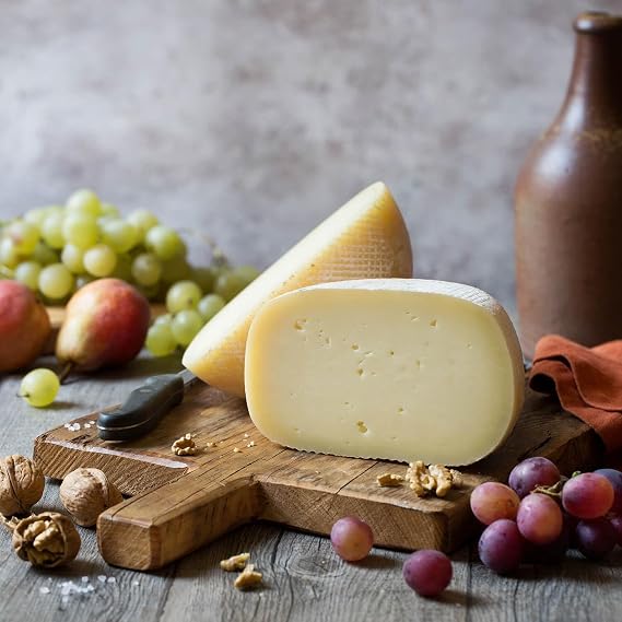 Soft Pecorino from Reggio Emilia Appenines 3.5 lbs - 1.6 kg - EMILIA FOOD LOVE Selected with love in Italy (Soft, whole cheese wheel)