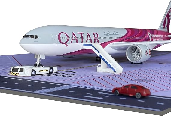 B777 Airplane Model 1/150 Scale B777 Model Plane with LED Lights and Airport Scene Accessories Ideal Display and Gift