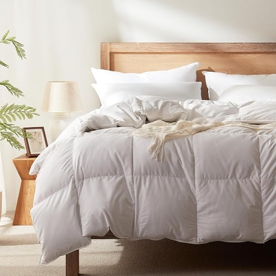 Alanzimo Feathers Down Comforter Oversized King Size Luxurious All Seasons Duvet Inserts - Ultra-Soft Noiselees Hotel Collection Duvet Insert Fluffy Medium Warmth Comforter with 8 Corner Tabs(120x98)