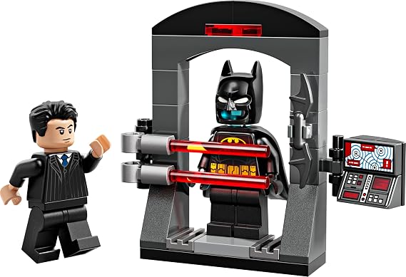 30726 LEGO DC Batman™ Batman™: Bruce Wayne™ ve Batsuit™