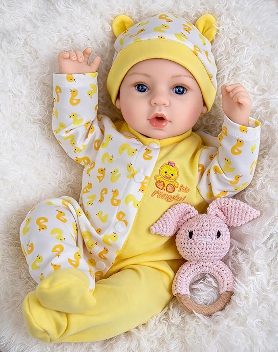 Aori Realistic Baby Doll, 18 Inch Lifelike Newborn Girl in Yellow Outfit | Lifelike Baby Girl Doll with Soft Body and Feeding Set, Birthday Gift for Kids and Toddlers