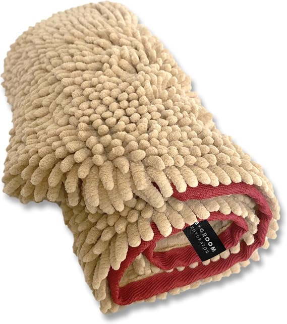 PRIDE AND GROOM The Towel Thick, Soft, Super Absorbent Microfiber Towel for Dogs & Pets that is Quick Drying, Holds 7 Times its Weight in Water and Has Dual Pockets for Your Hands