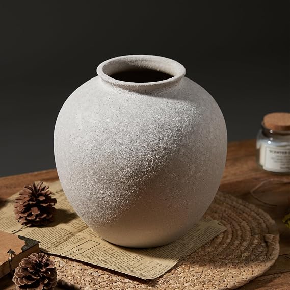 White Ceramic Vase, 7.8 Inch