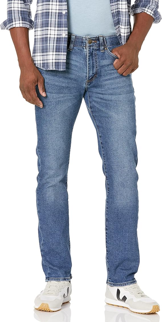 Lee Men's Performance Series Extreme Motion Slim Straight Leg Jean